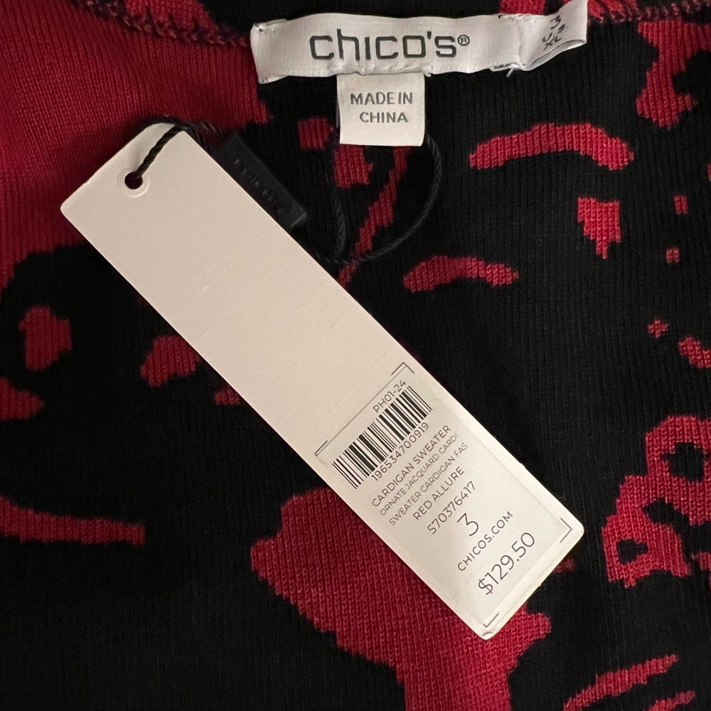 Gorgeous Chico's Black and Red Patterned Cardigan Sweater NWT - Picture 3 of 5